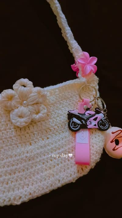 aesthetic handmade crochet bag