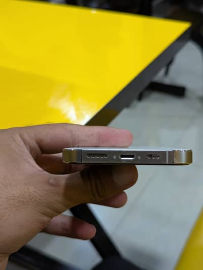 Apple iPhone 13 Pro