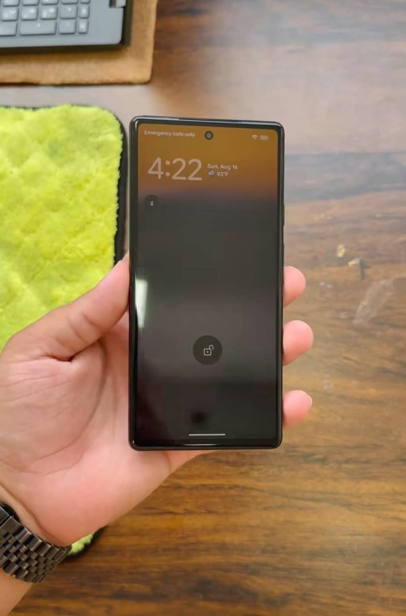 Google Pixel 6a 1