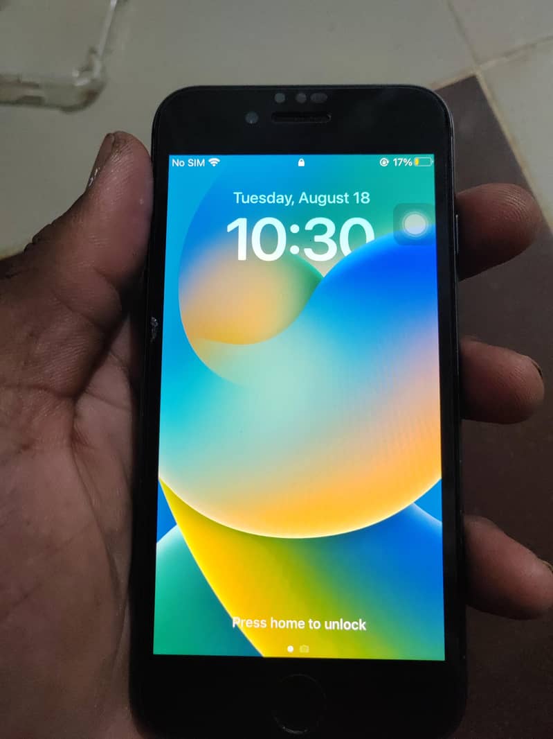 Apple iPhone 8 5