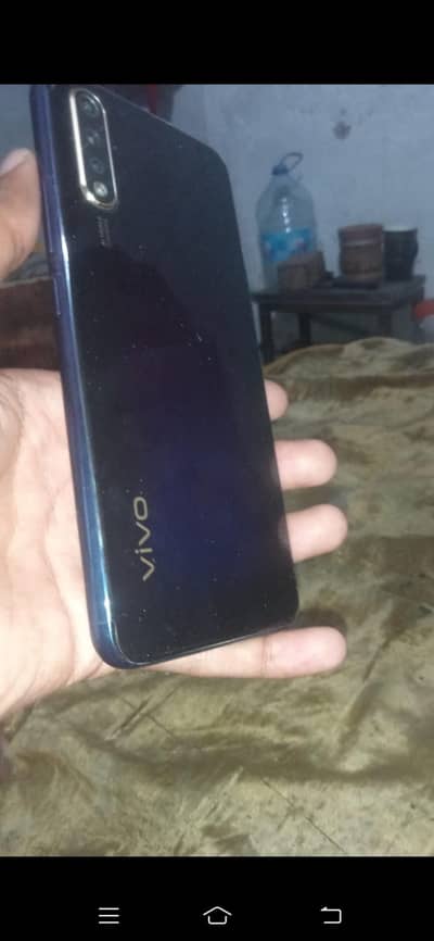 Vivo S1