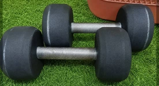 3 kg dumbblles in better condion good in quality