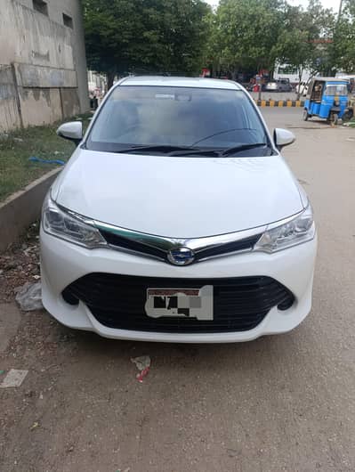 Toyota Corolla Axio 2015