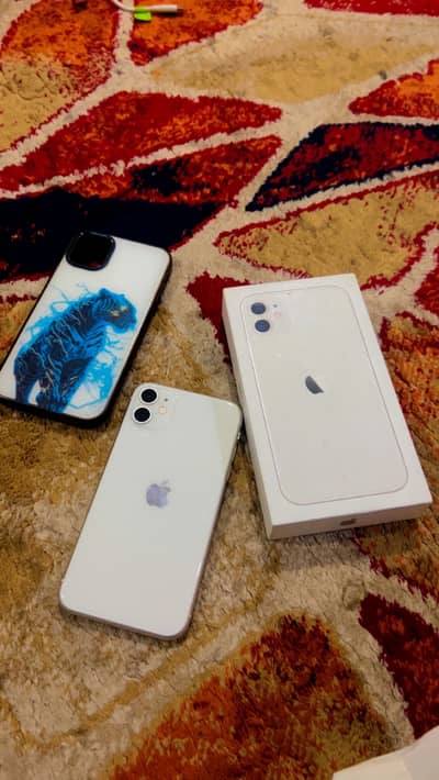 I phone 11 Australian Variant. 64 gb