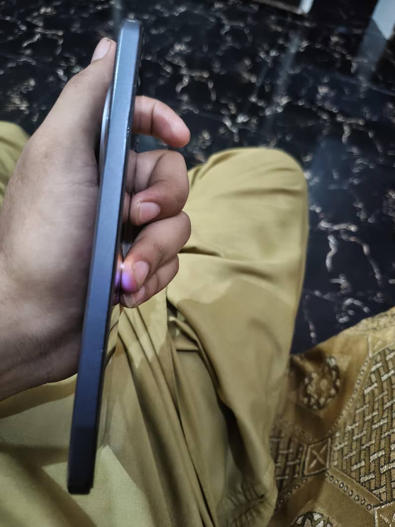 Realme 13 Plus 2