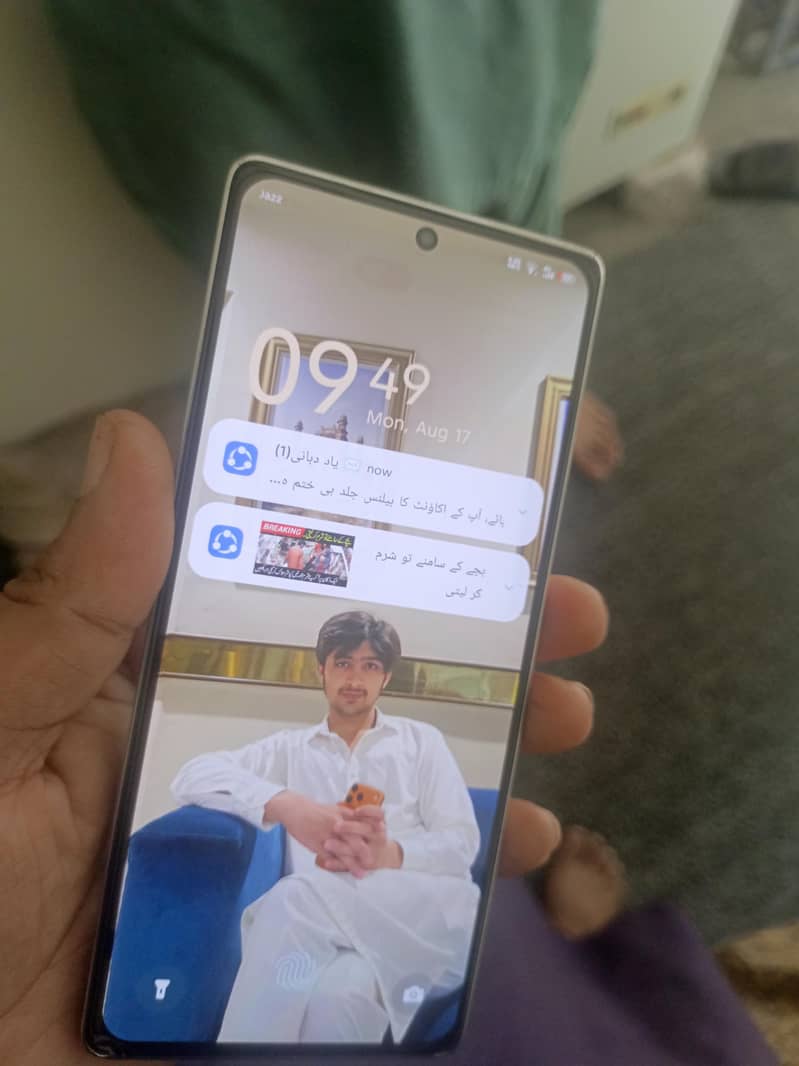 note 40 256 gb 4
