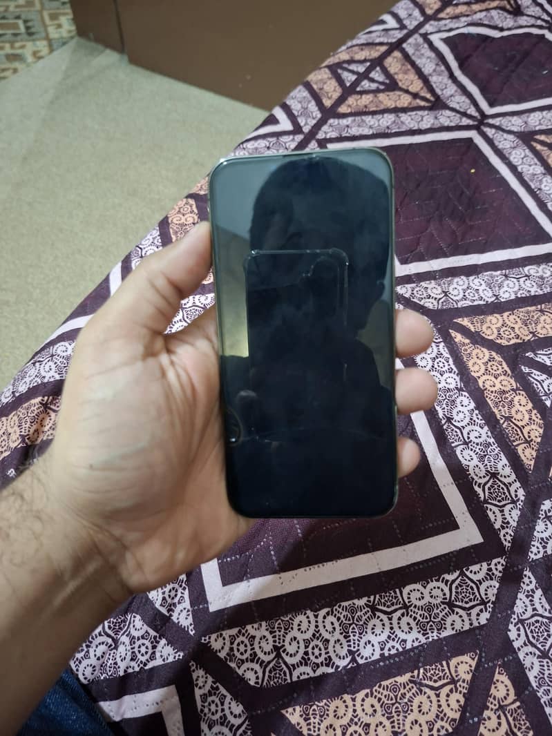 Apple iPhone 13 Pro 3