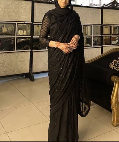 Zarif Omrose Saree