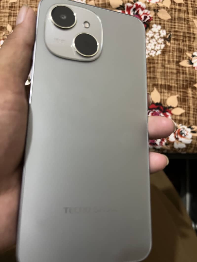 Tecno spark40c 3