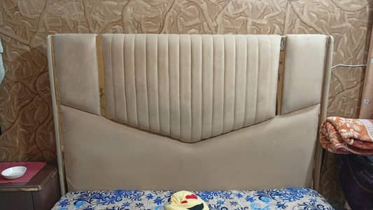 I want to sale my bed set