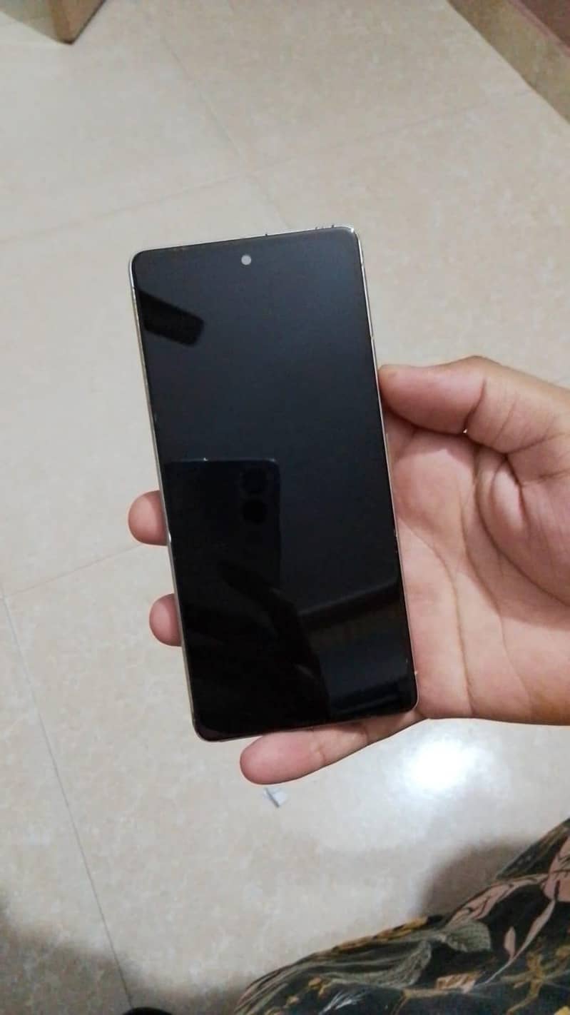 Google pixel 7 4