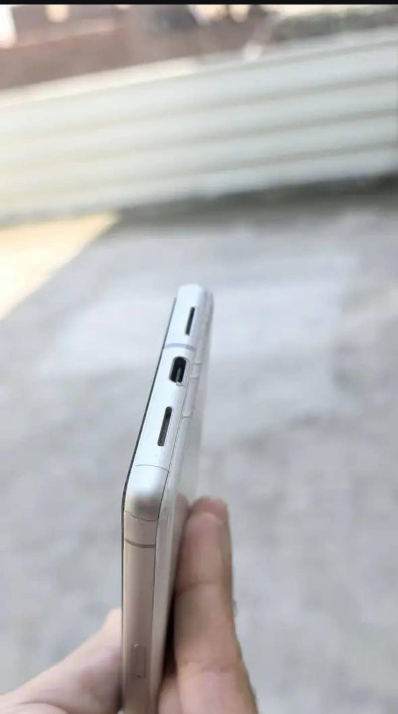 Google Pixel 7 3