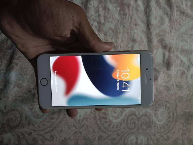 iphone 7 plus     PTA 2
