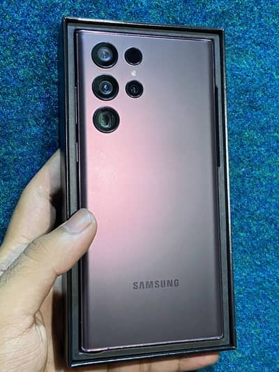 Samsung S22 ultra 12/256 PTA
