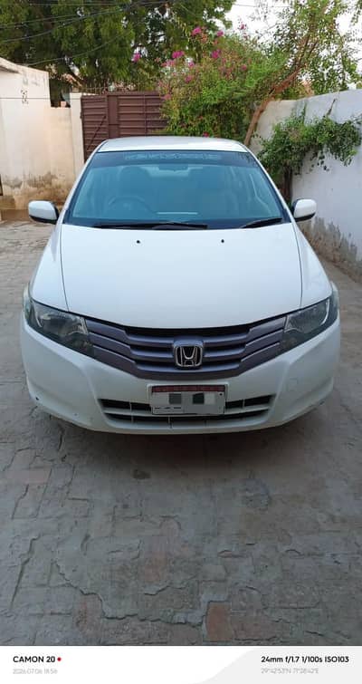 Honda City  2014 very urgent