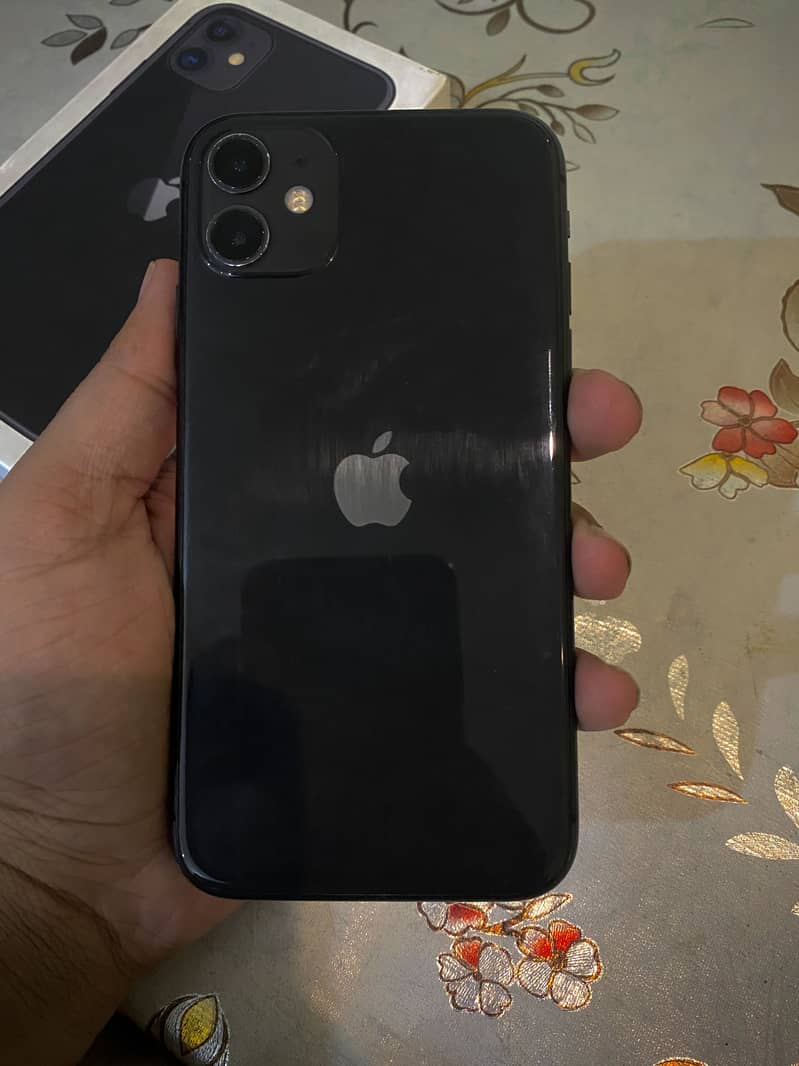 Apple iPhone 11 3
