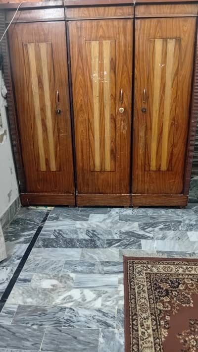 double bed without matrees almari devider dressing