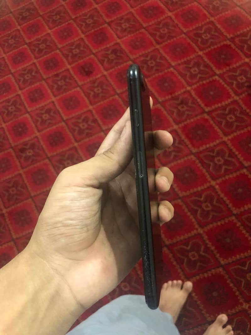 Apple iPhone 7 Plus 3