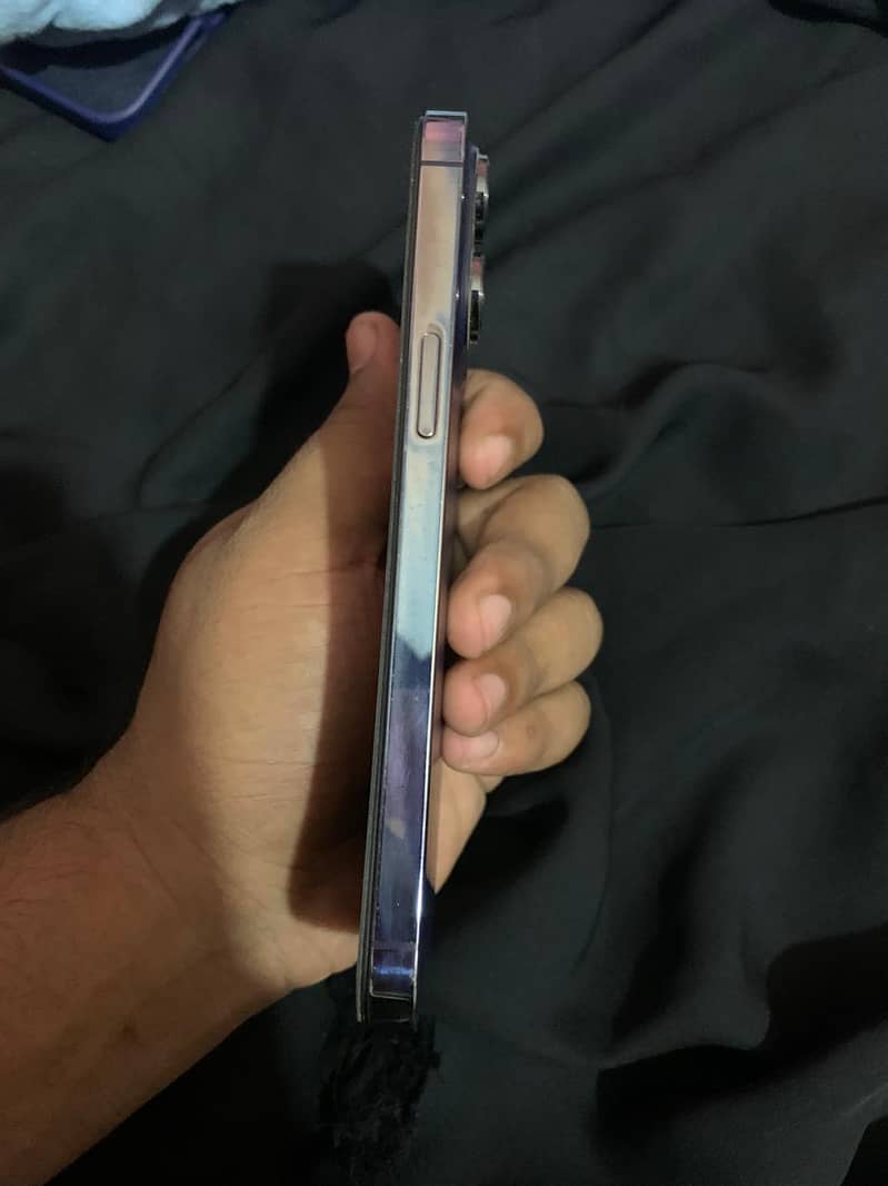 Apple iPhone 14 Pro Max 3
