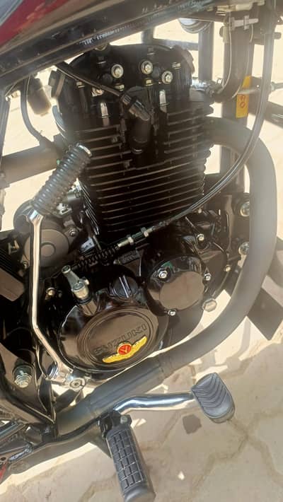 Suzuki gr 150