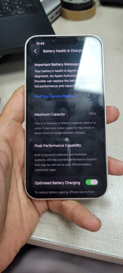 Apple iPhone 13