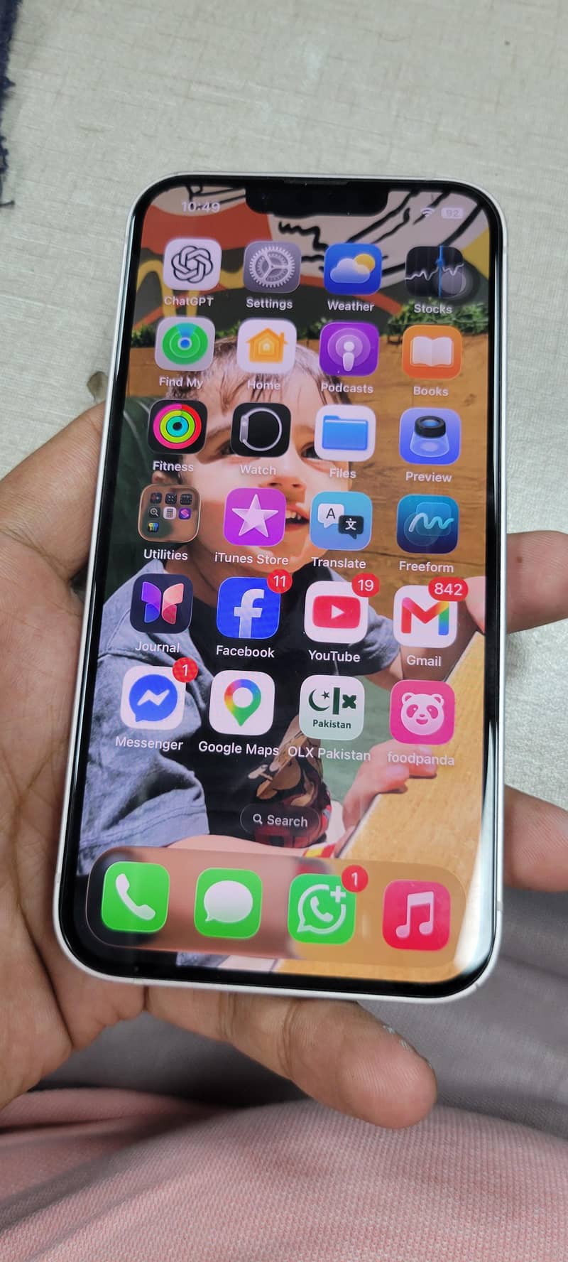 Apple iPhone 13 6