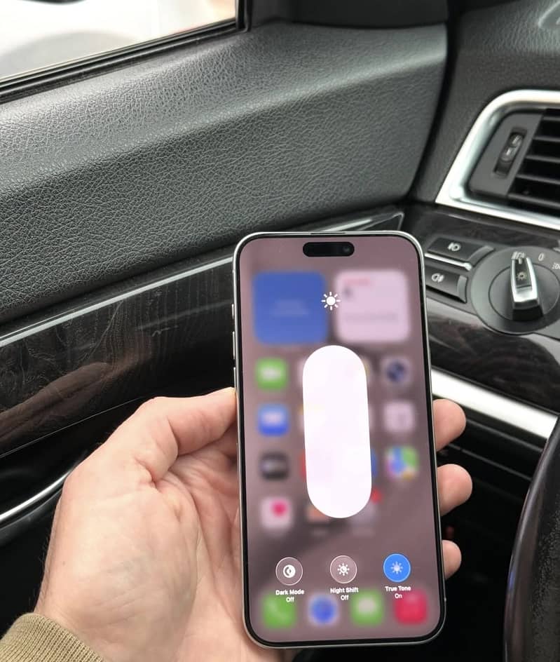 Apple iPhone 15pro max 6