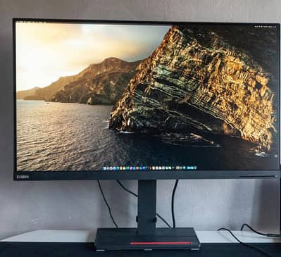 Lenovo t32p-20 (32 inch)