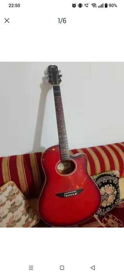 ACOUSTIC GUITAR