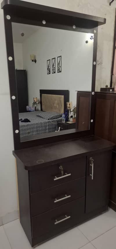 bedroom set