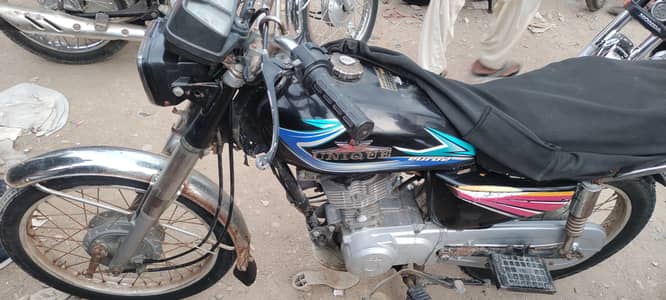 unique 125