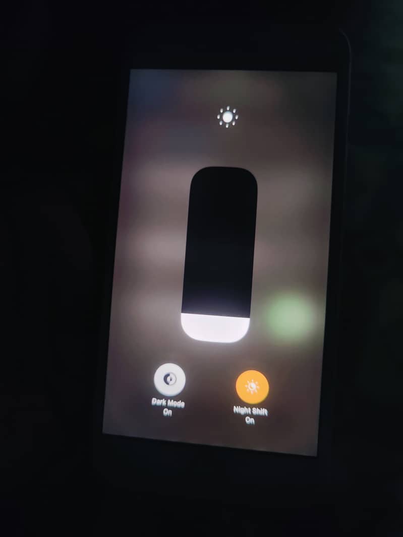 Apple iPhone 8 Plus 1