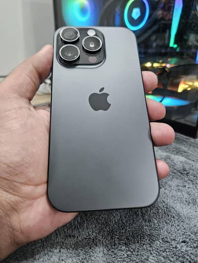 Apple iPhone 16 Pro 256Gb Black Titanium JV