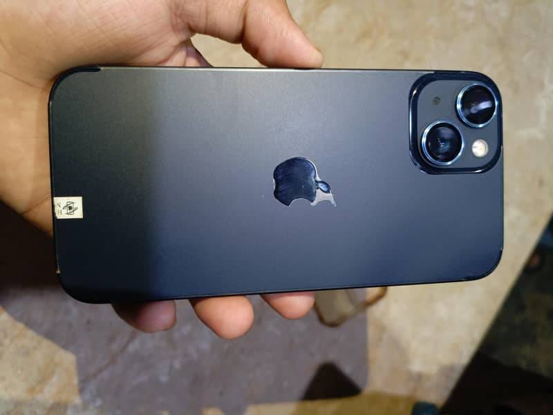 Apple iPhone 13 1