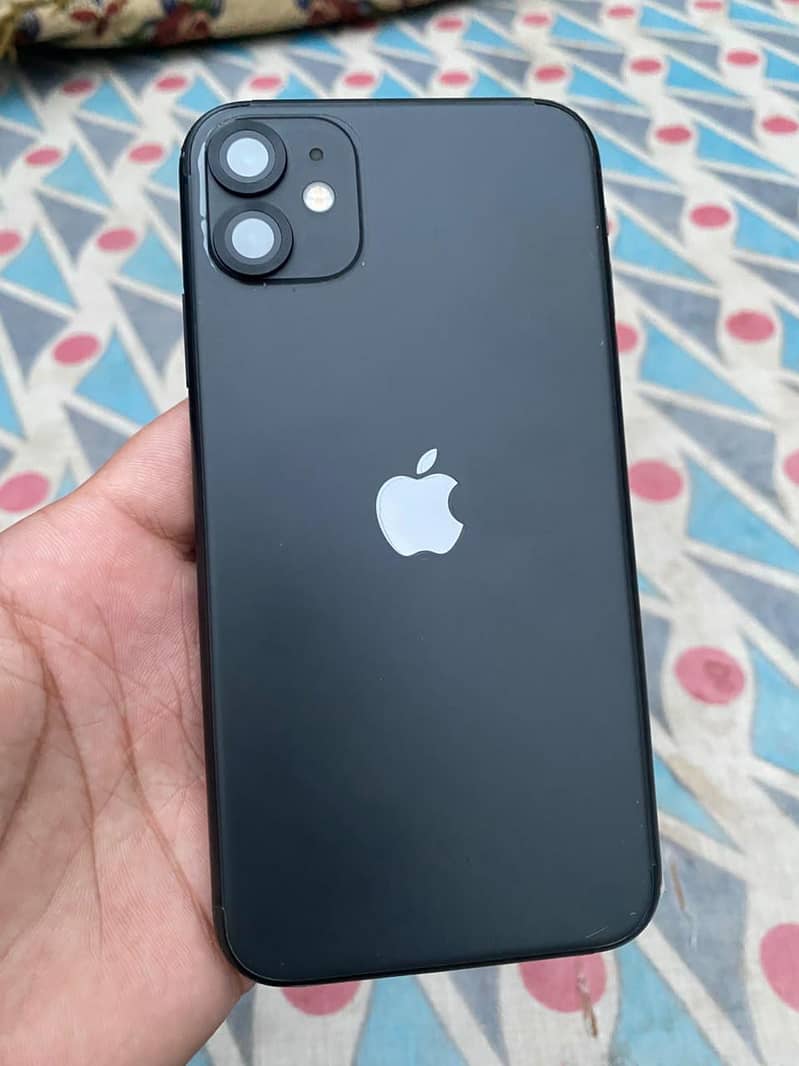 Apple iPhone 11 0