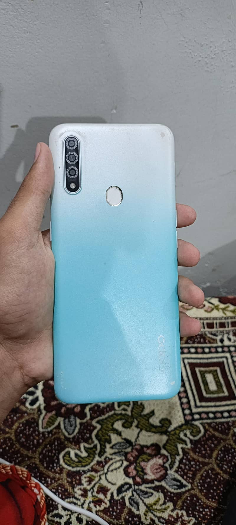 OPPO A31 1
