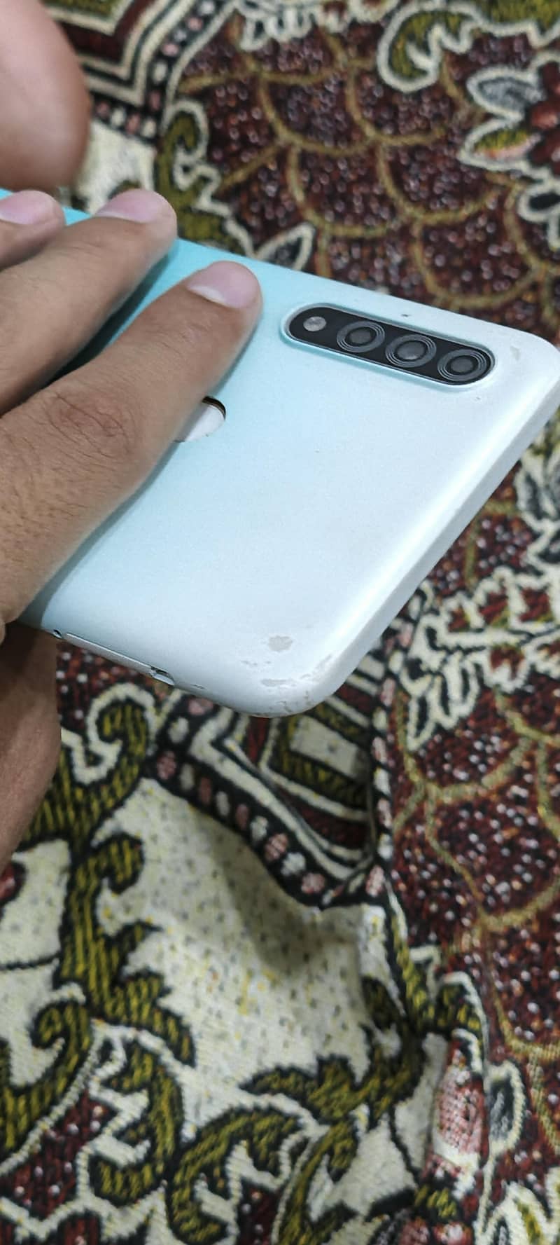 OPPO A31 10
