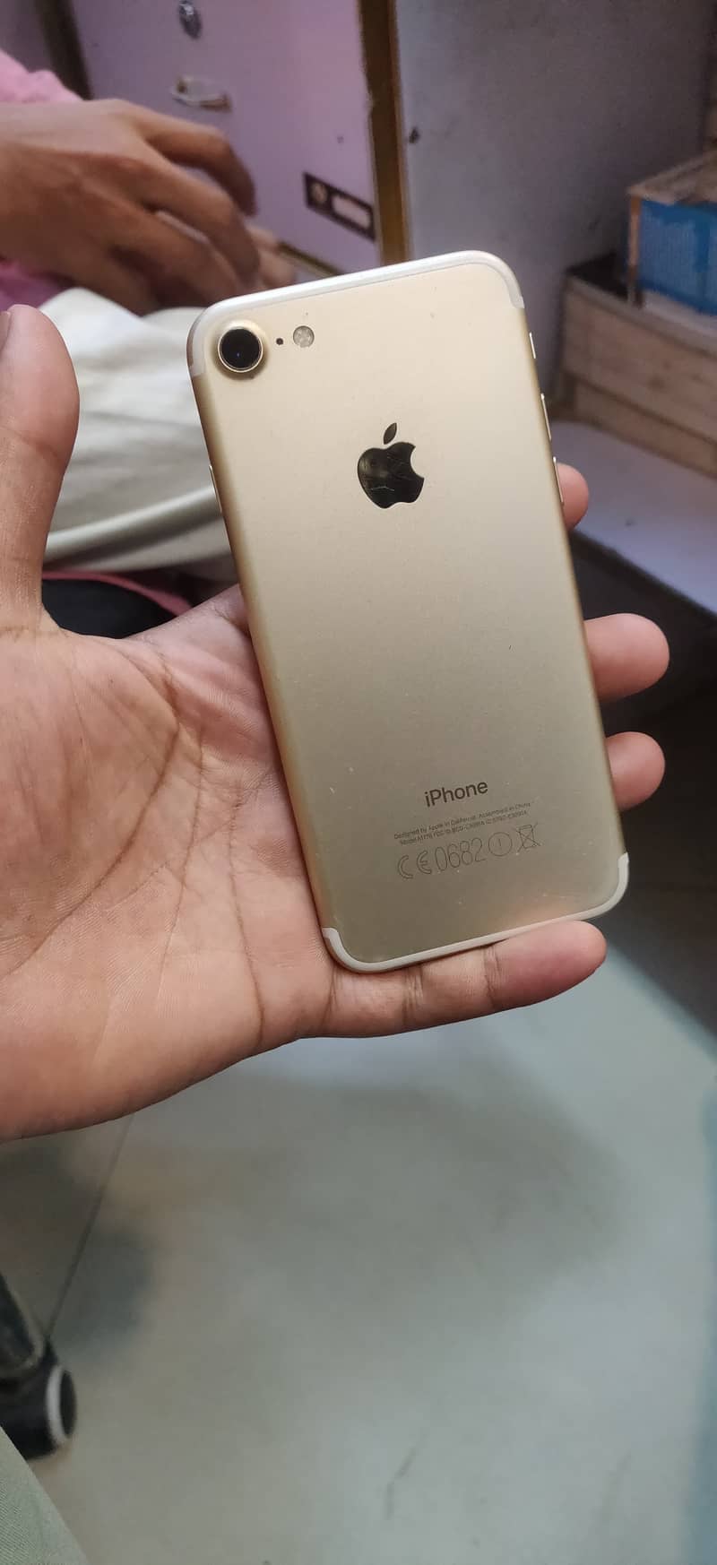 Apple iPhone 7 3
