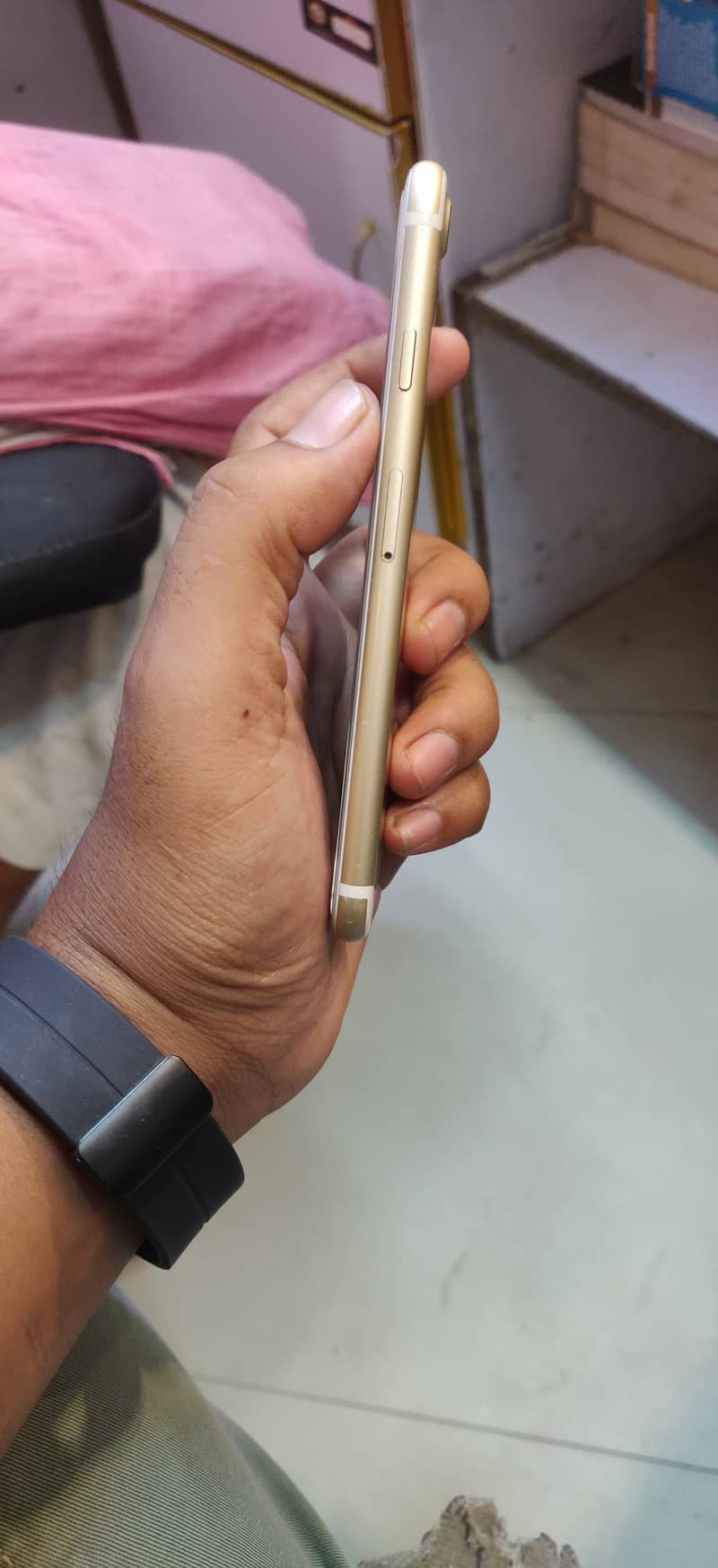 Apple iPhone 7 4