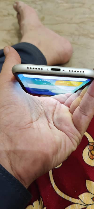 iphone 11 128gb HK model pta approved