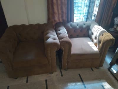 Chesterfield sofas 2 single seats