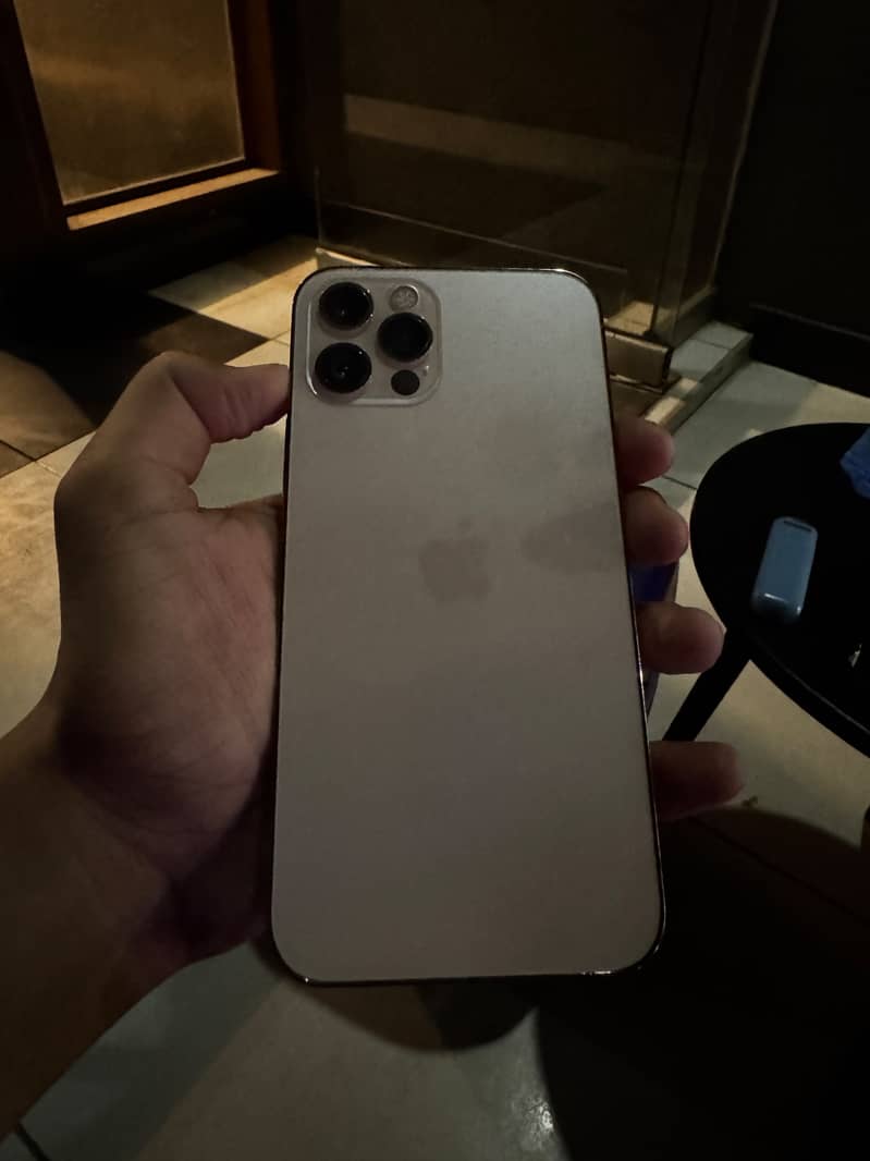 iPhone 12 Pro 6