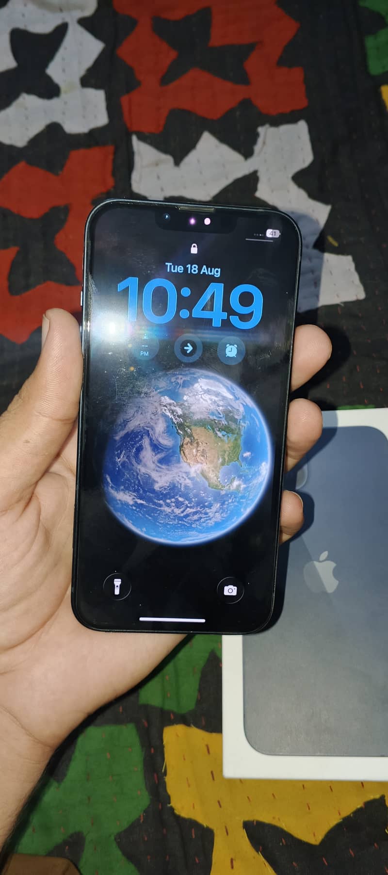 Apple iPhone 13 3