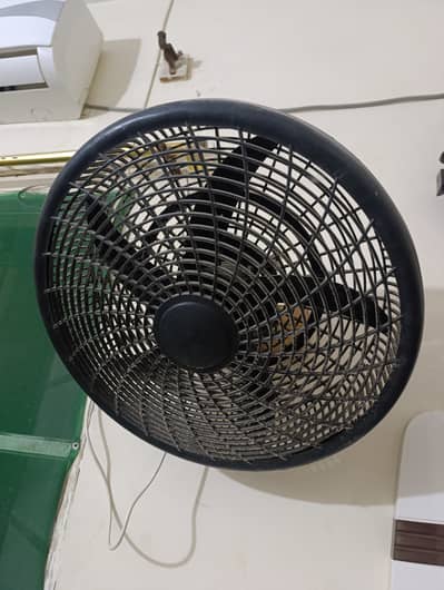 Wall fan