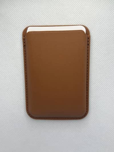 Leather Magsafe wallet for Apple and Samsung phones