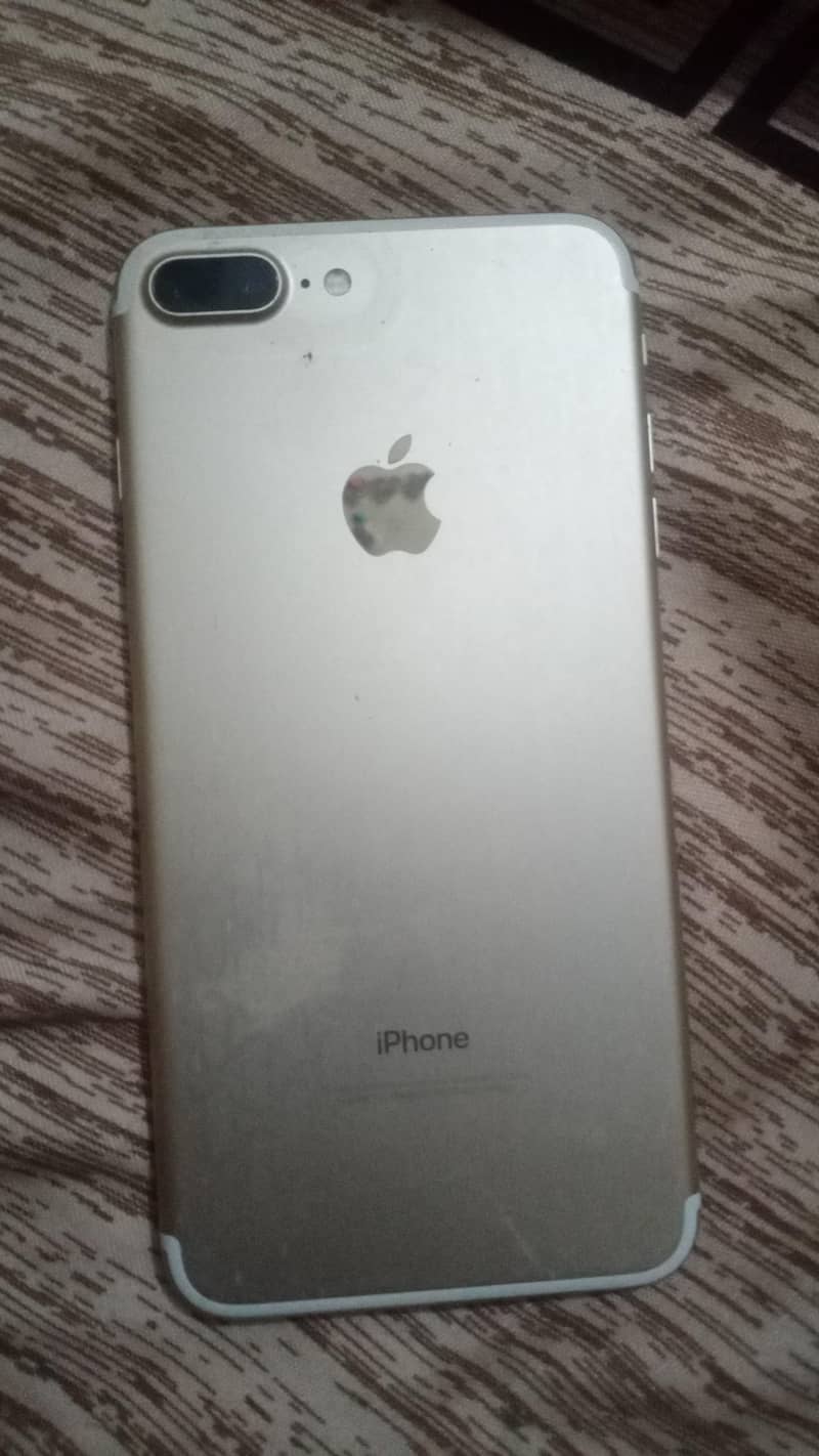 Apple iPhone 7 Plus 2
