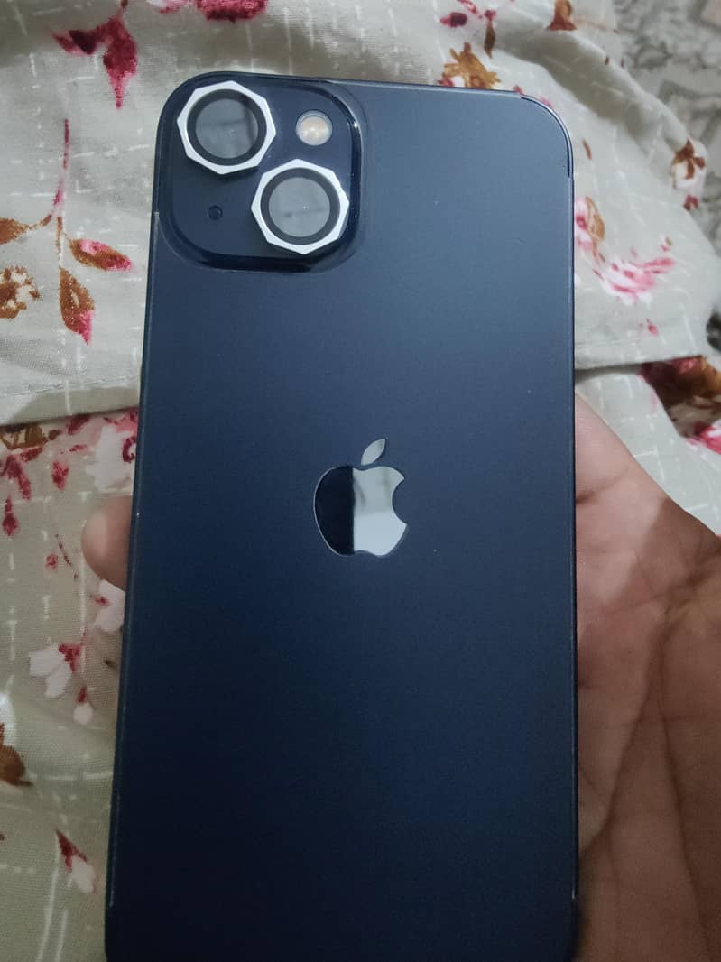 Apple iPhone 13 2