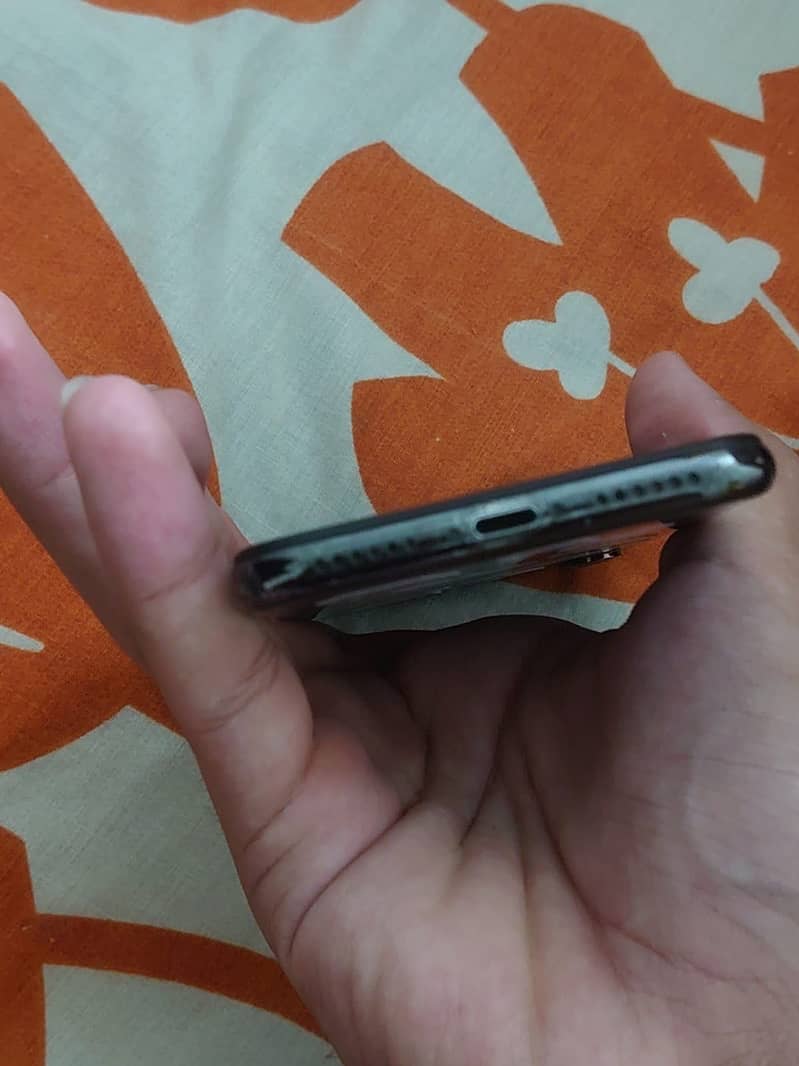 Apple iPhone X 7