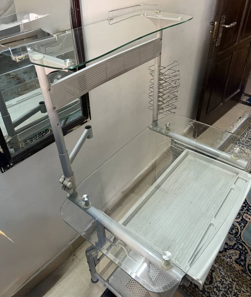 Computer Table 3