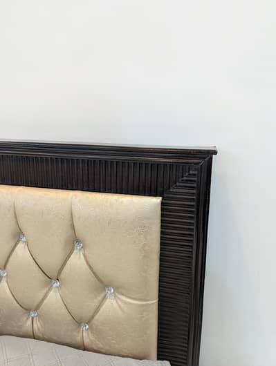 king size bed set with side tables and chester